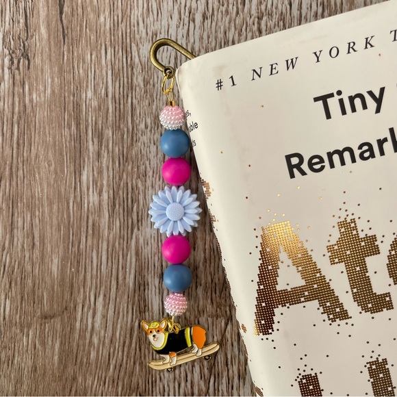 Bookmark Corgi Dog Handcrafted Artisan Beaded Metal Journal Gift Read Book - Picture 3 of 3